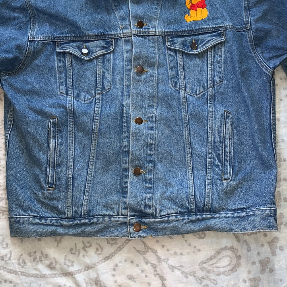 Vintage Disney Winnie The Pooh & Bee Embroidered Denim Jean Jacket Sz Large - Picture 6 of 11